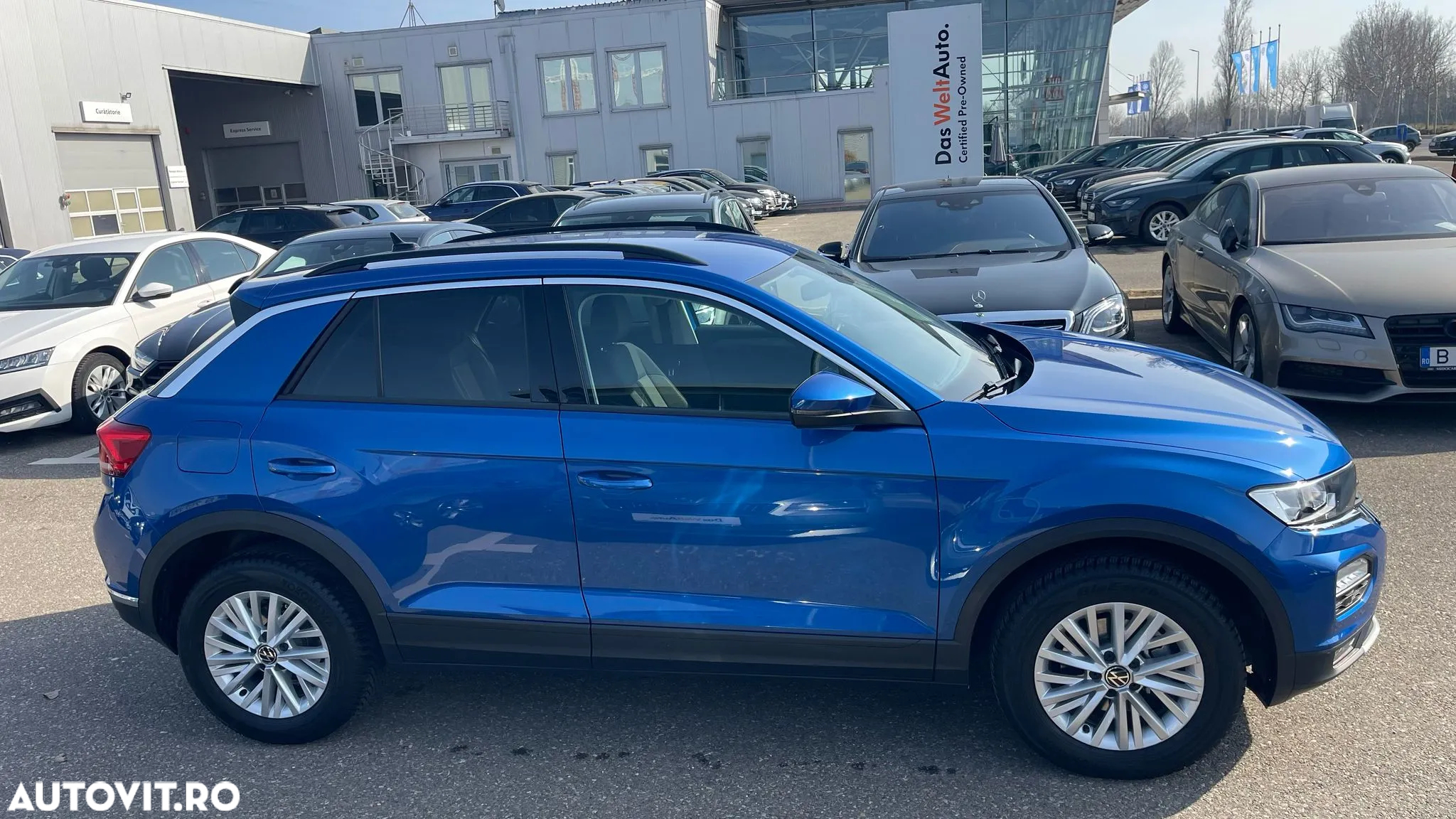 Volkswagen T-ROC 1.5 TSI DSG Design - 6