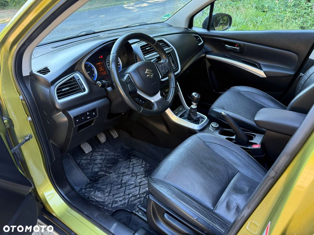 Suzuki SX4 S-Cross 1.6 DDiS Allgrip Comfort+ - 18