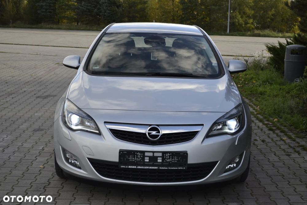 Opel Astra IV 1.6 T Sport - 8