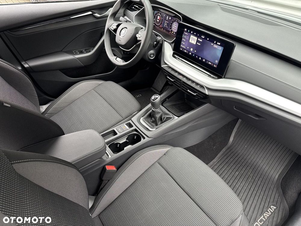 Skoda Octavia 1.5 TSI Selection - 12