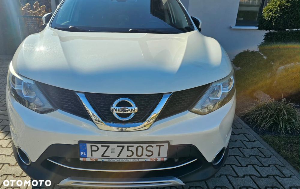 Nissan Qashqai 1.2 DIG-T N-Connecta EU6 - 2