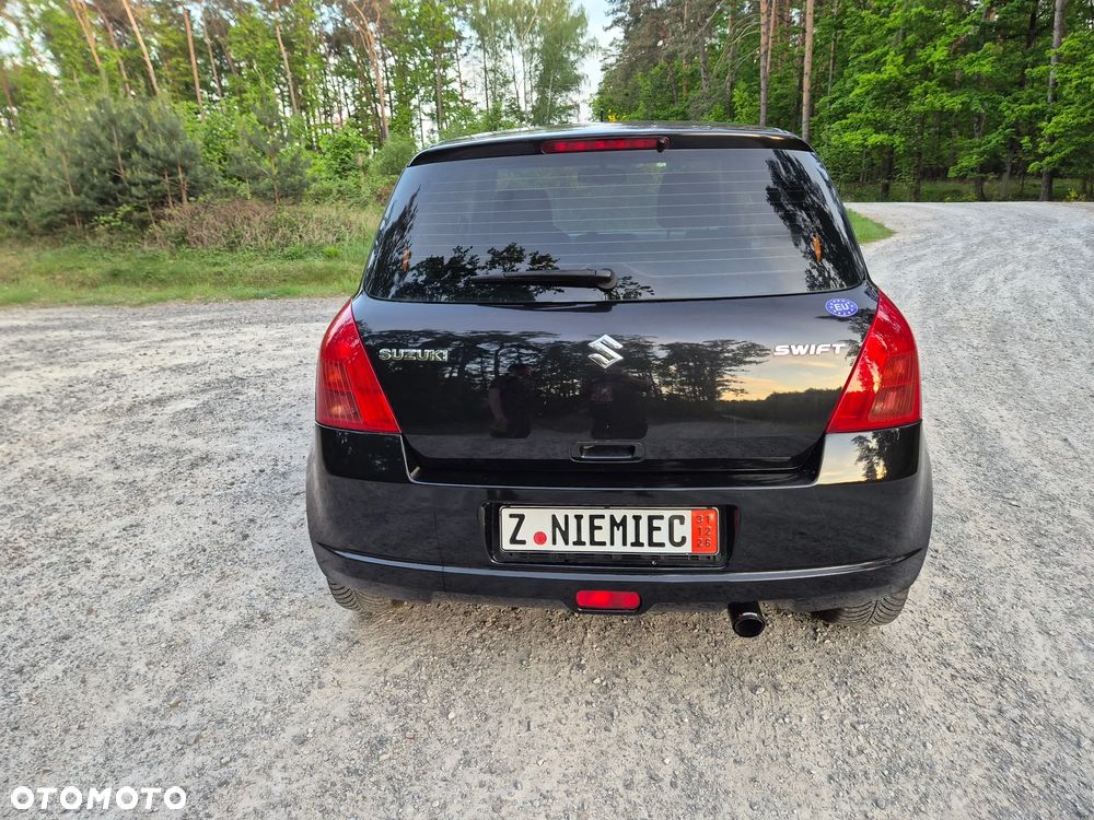 Suzuki Swift - 7