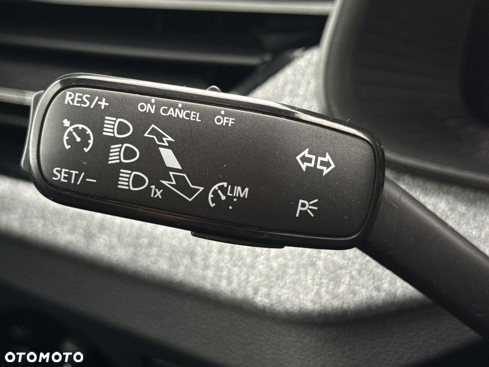 Skoda Kamiq 1.0 TSI Selection DSG - 19