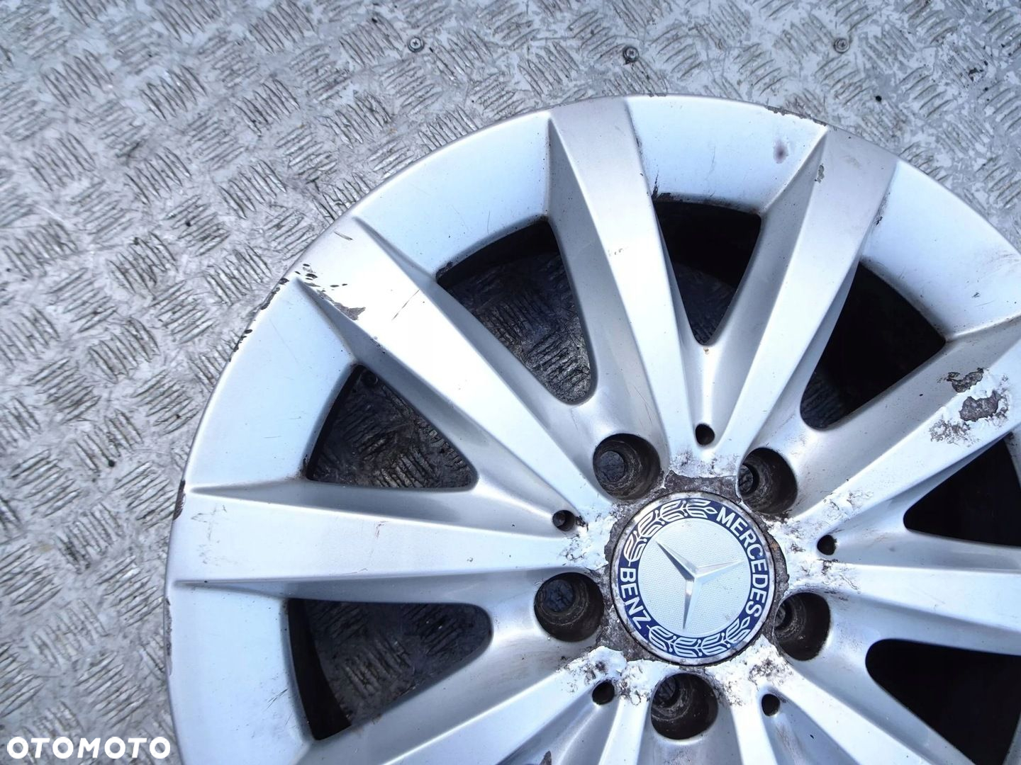 Mercedes W246 B-KLASA 16" 5x112 ET 49 - 3