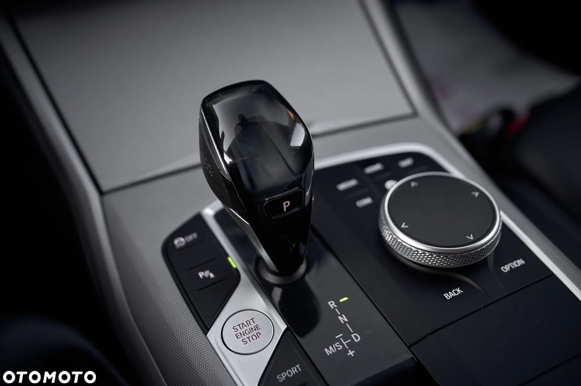 BMW Seria 3 - 34