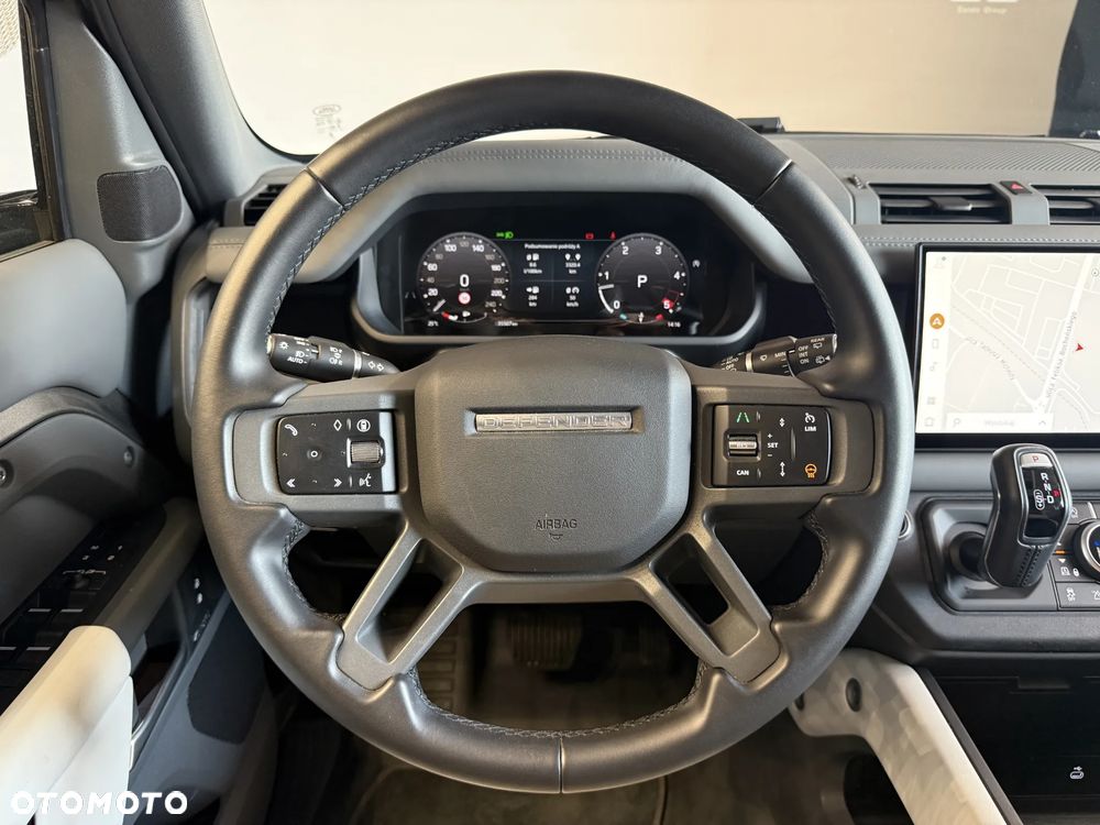 Land Rover Defender 3.0 D250 mHEV X-Dynamic HSE - 12