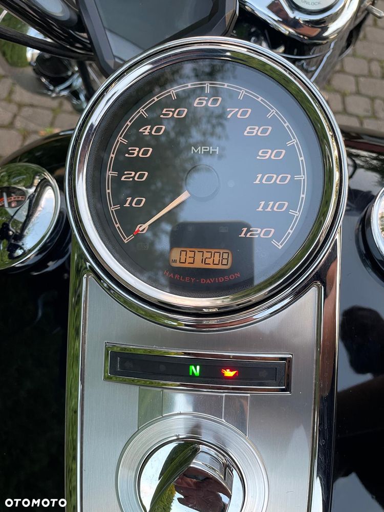 Harley-Davidson Touring Road King - 4