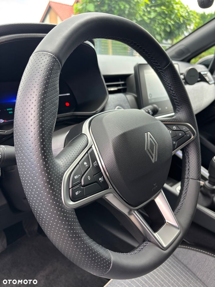 Renault Clio 1.0 TCe Techno - 15