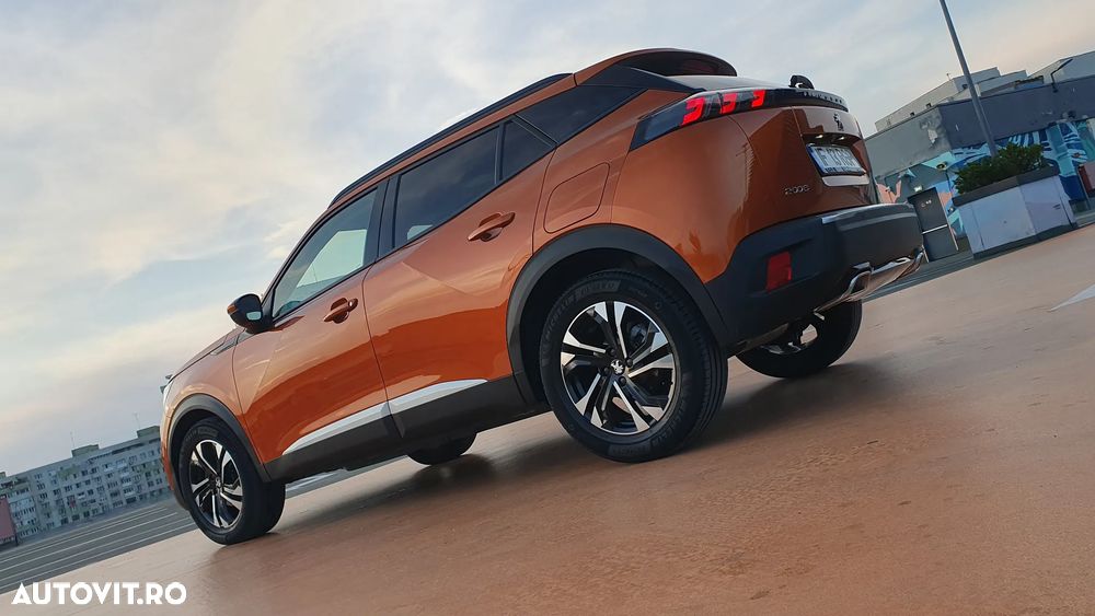 Peugeot 2008 1.2 PureTech EAT8 STT GT - 19