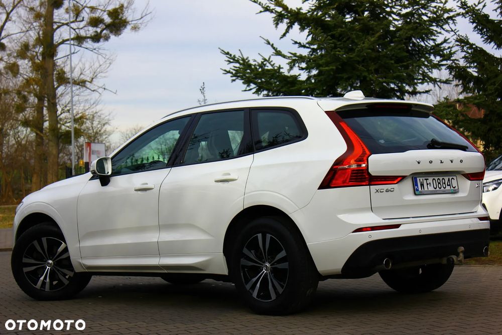 Volvo XC 60 D4 Momentum Pro - 6
