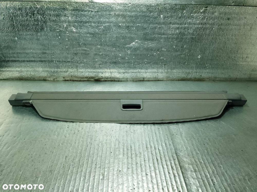 ROLETA BAGAŻNIKA  SKODA OCTAVIA I - 1