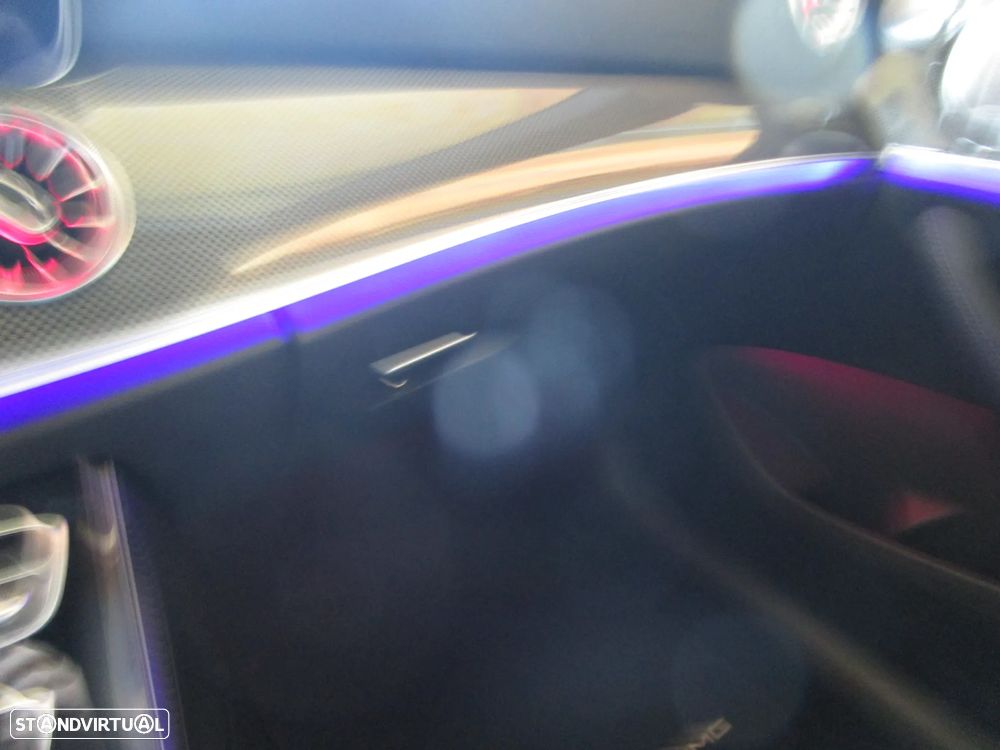 Mercedes-Benz E 53 AMG 4Matic+ - 40