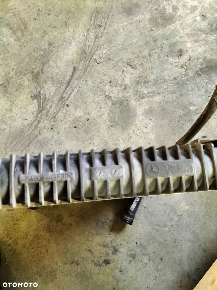 BEHR-HELLA CHŁODNICA SILNIKA BEHR HELLA 9735000803 - 2