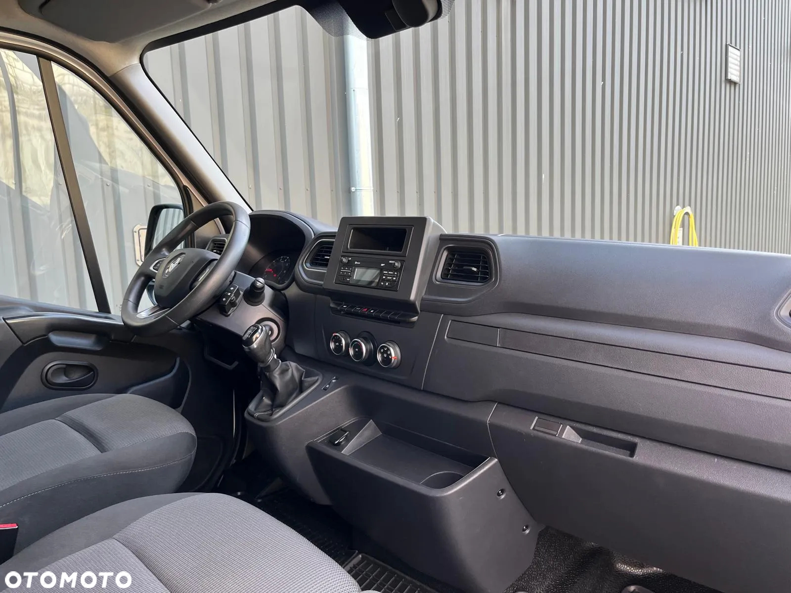 Renault Master - 15