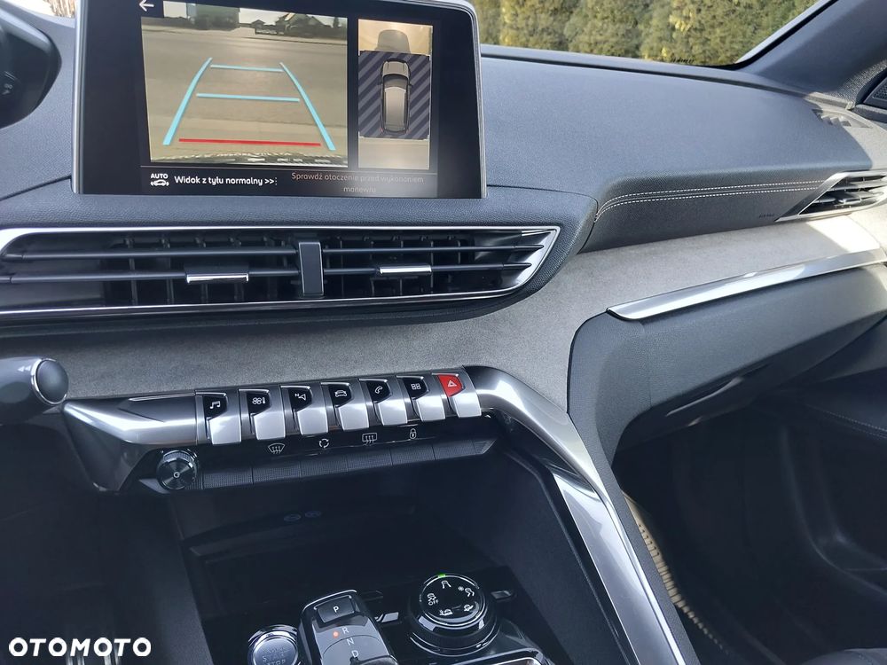 Peugeot 3008 2.0 BlueHDi GT S&S EAT8 - 17