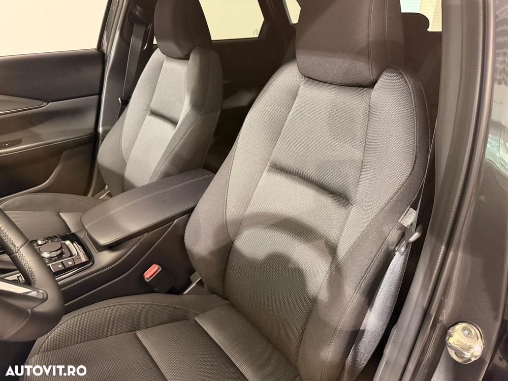 Mazda CX-30 e-SKYACTIV X186 AT MHEV Center-Line - 23
