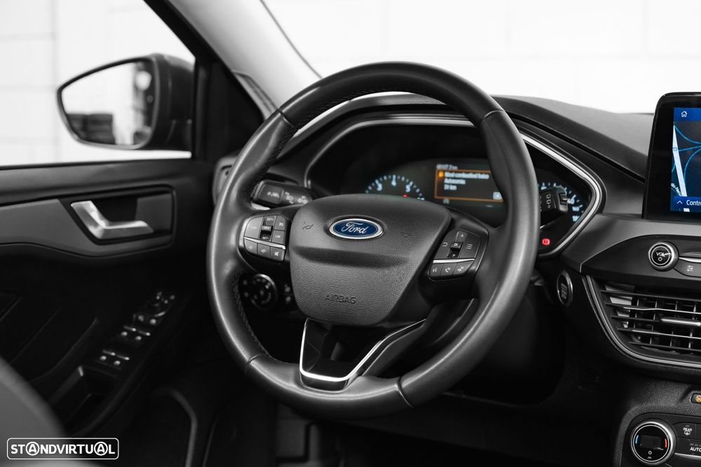 Ford Focus 1.0 EcoBoost MHEV Titanium - 5