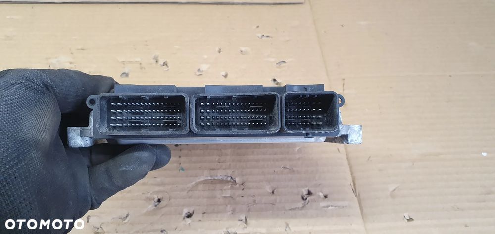 Komputer sterownik silnika Opel Vivaro B Trafic III 1.6 DCI 0281031364 - 3