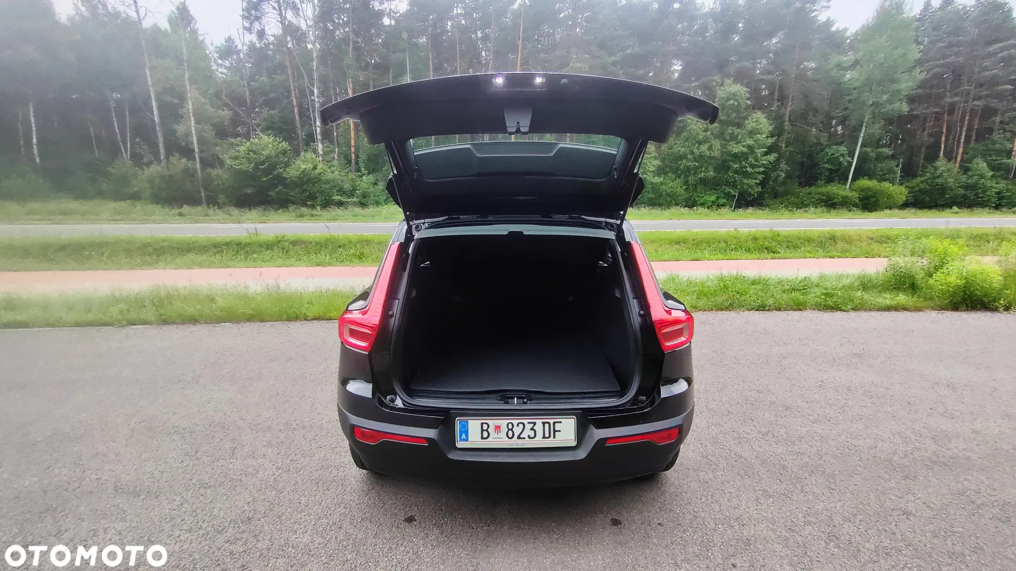 Volvo XC 40 D3 Momentum Pro - 10