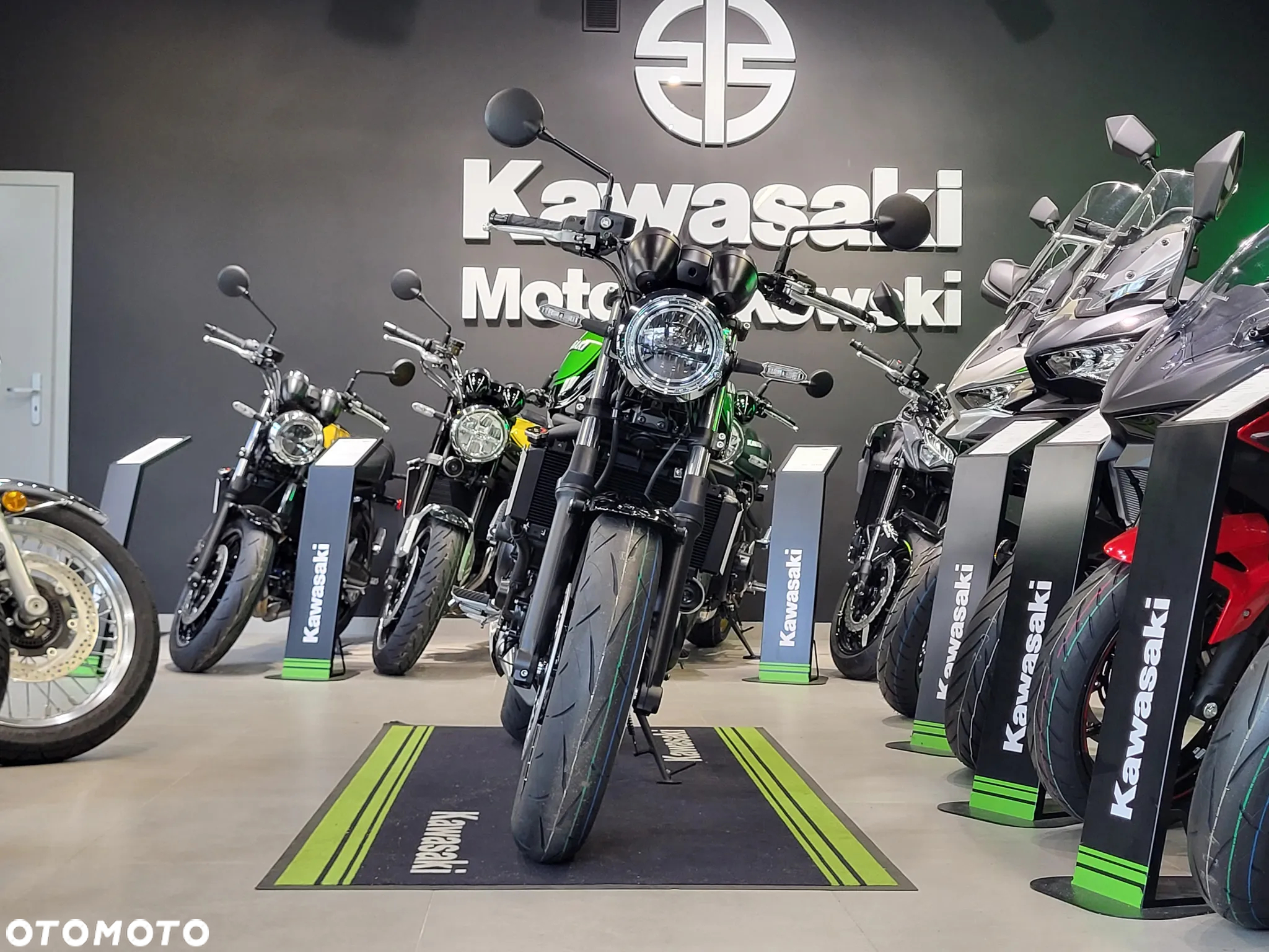 Kawasaki Z 650 RS - 7