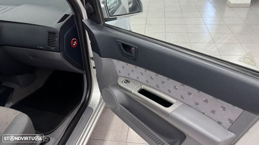 Hyundai Getz 1.1 Active - 24