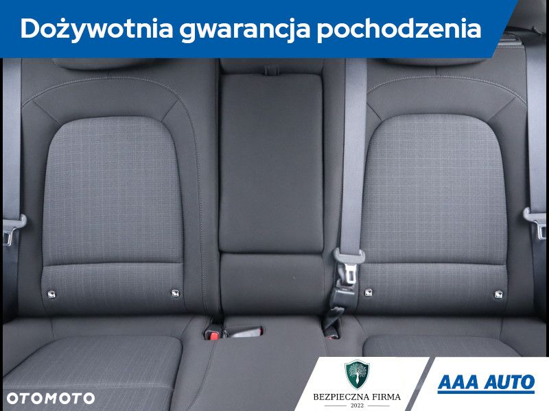 Hyundai Kona - 11