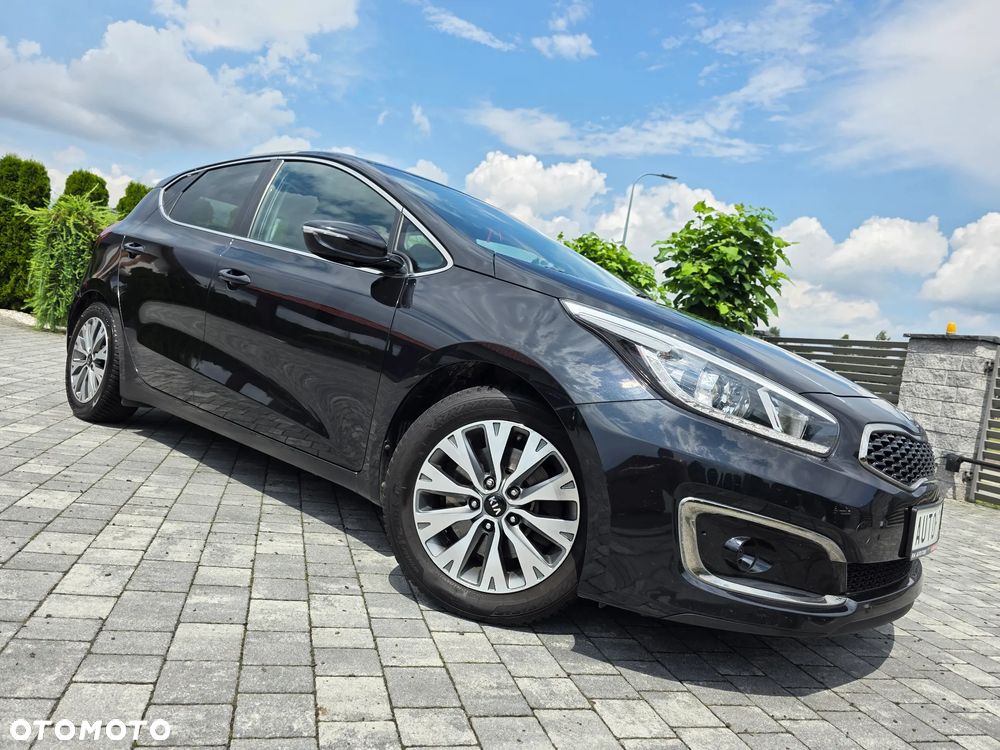 Kia Ceed 1.4 L Business Line - 2