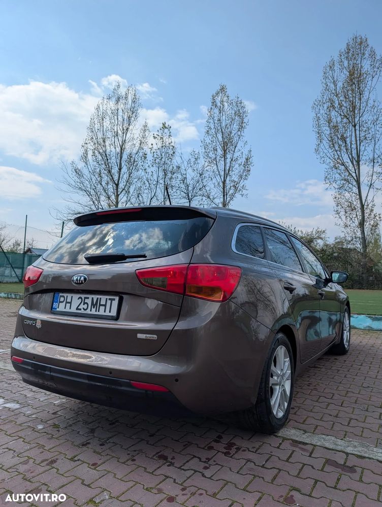 Kia Ceed 1.4 CVVT Dream Team Edition - 20