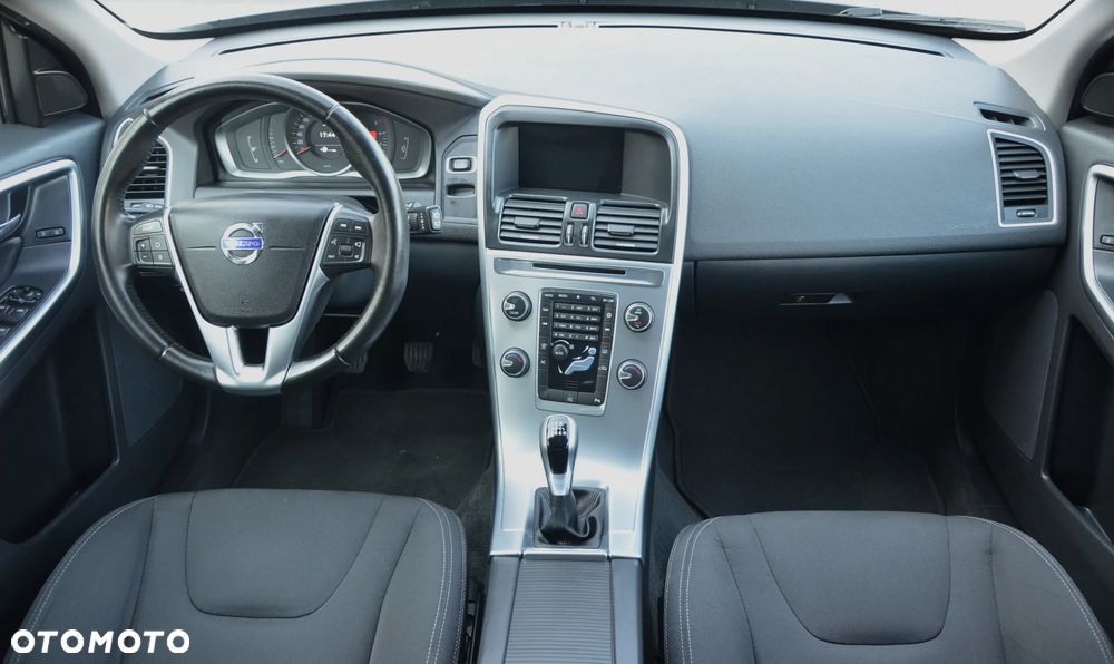 Volvo XC 60 - 21