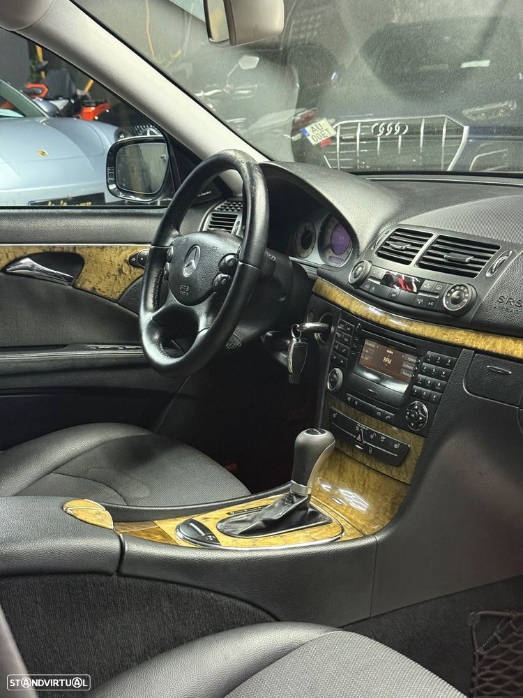 Mercedes-Benz E 220 CDI Auto Avantgarde - 8