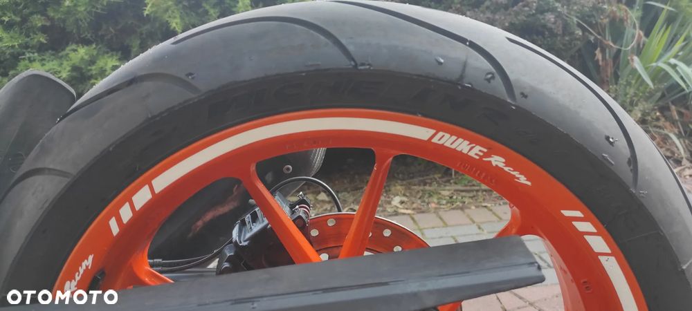 KTM Duke 390 - 9