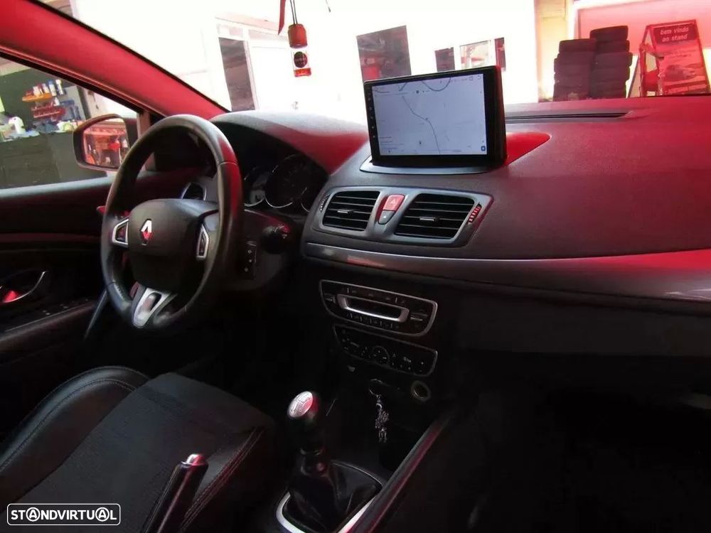 Renault Mégane Coupe Energy dCi 110 FAP Start & Stop GT Line - 14