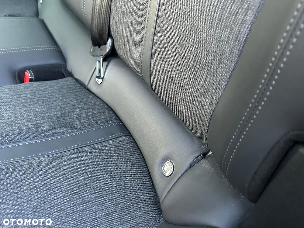 Peugeot 508 1.5 BlueHDi Allure S&S EAT8 - 39