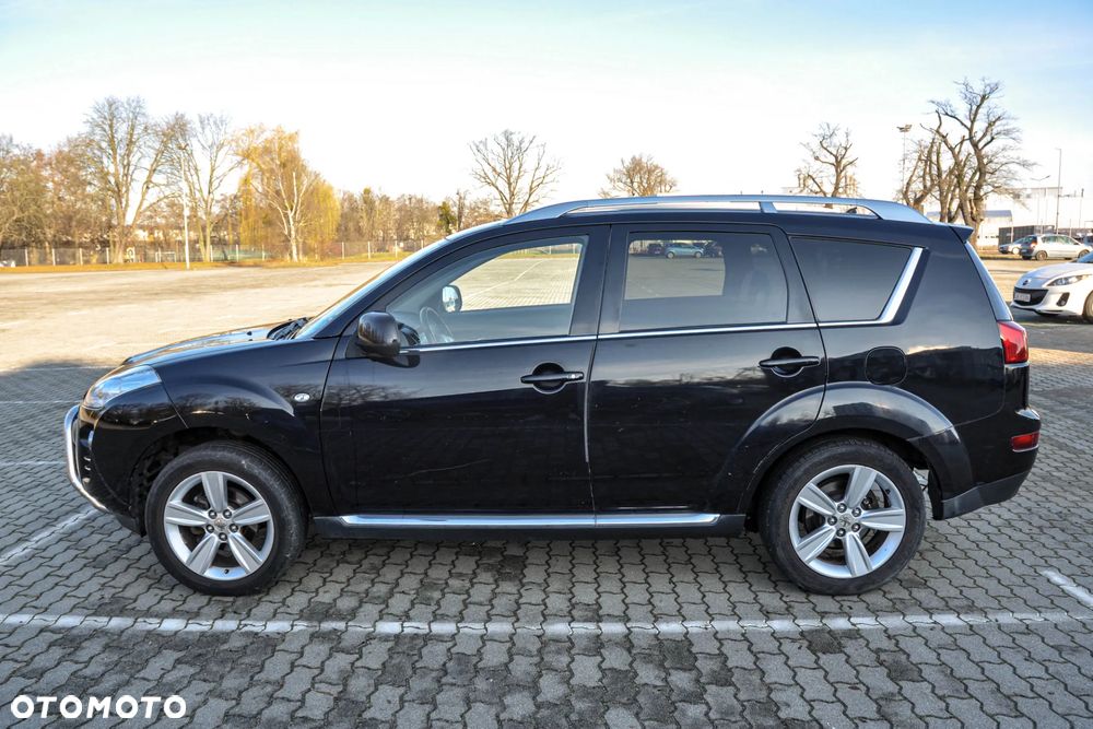 Peugeot 4007 HDI FAP 7-Sitzer Allure - 2