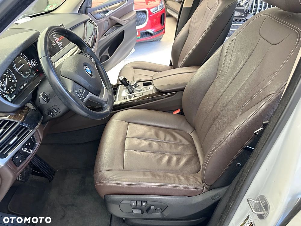 BMW X5 xDrive35i - 7