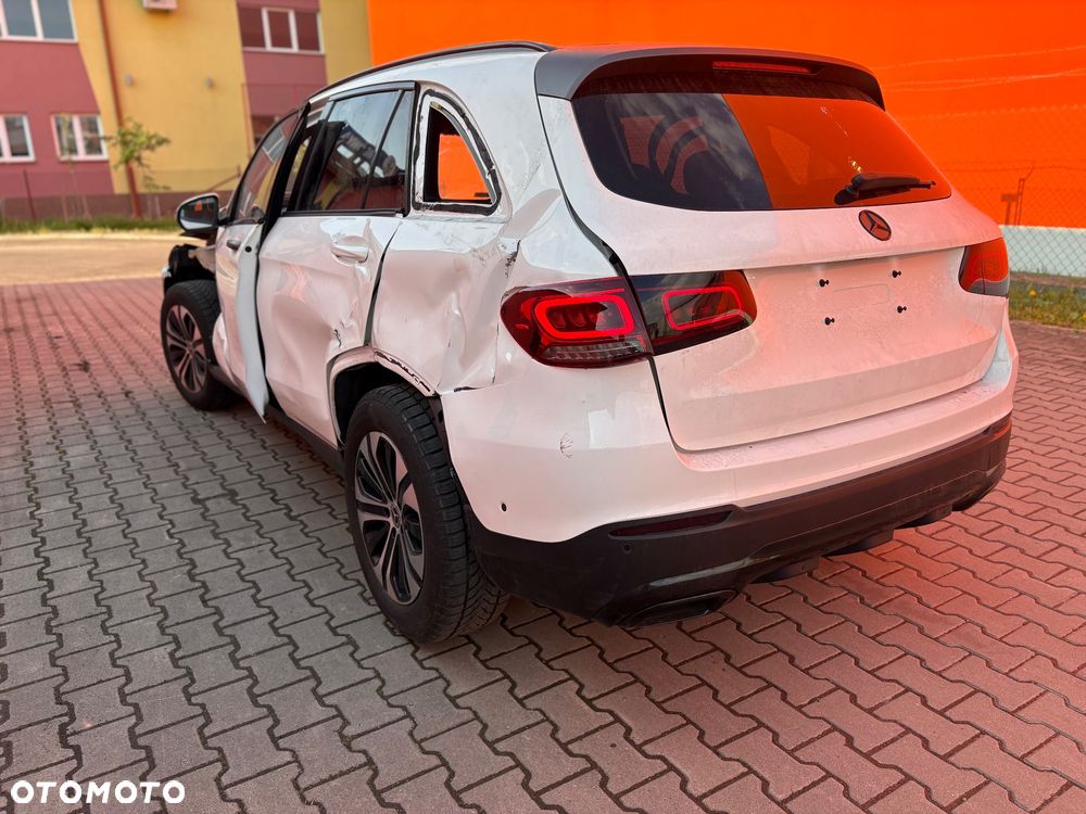 Mercedes-Benz GLC 200 d 4-Matic - 2