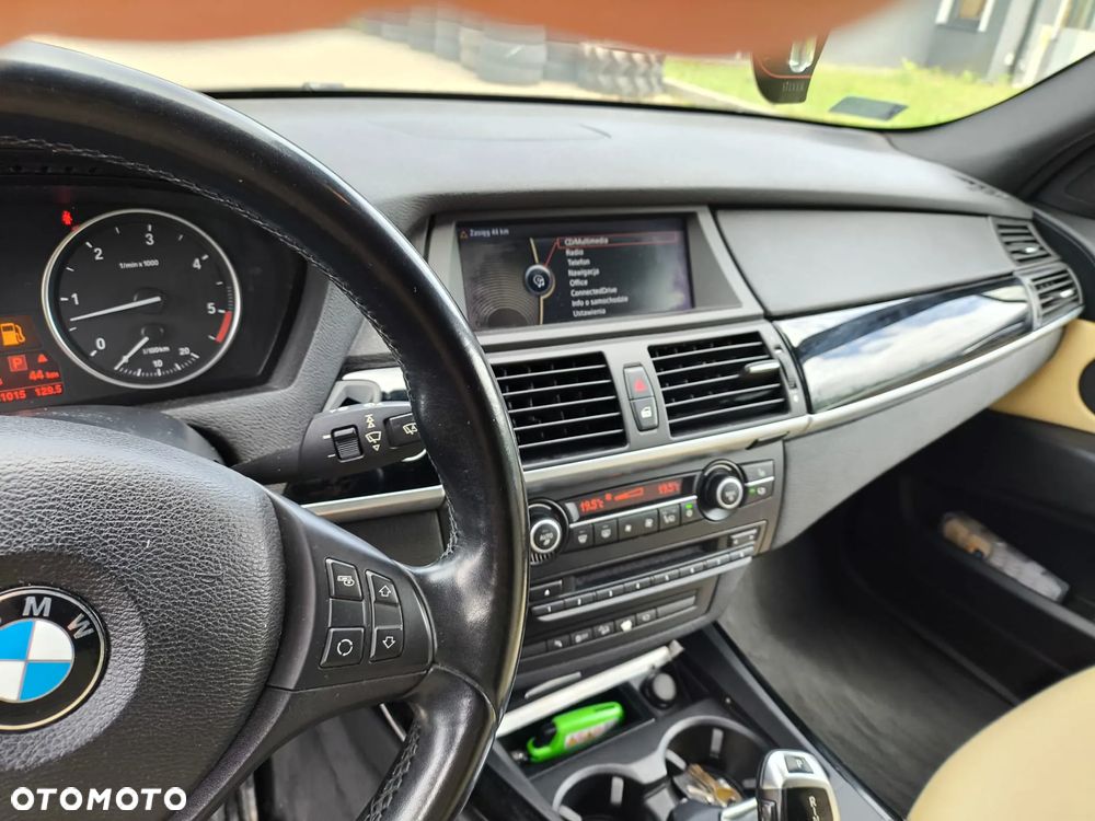 BMW X5 4.0d xDrive - 12