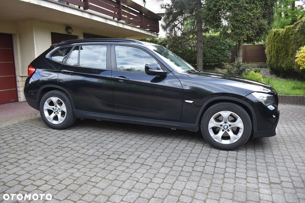 BMW X1 sDrive18d xLine - 1