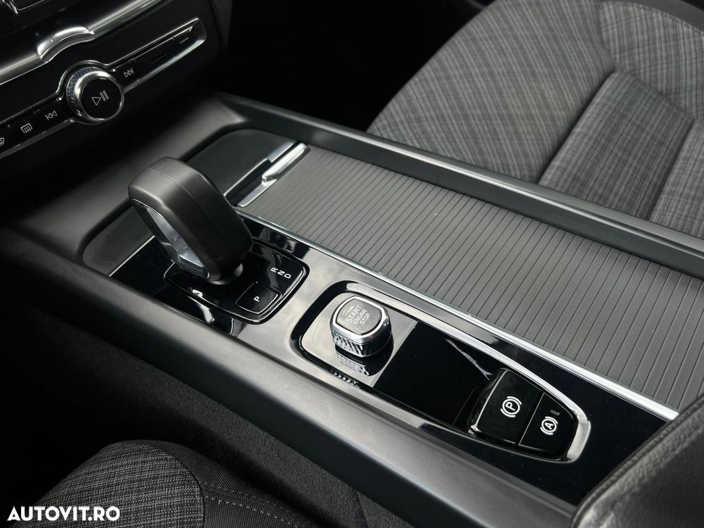 Volvo XC 60 - 14