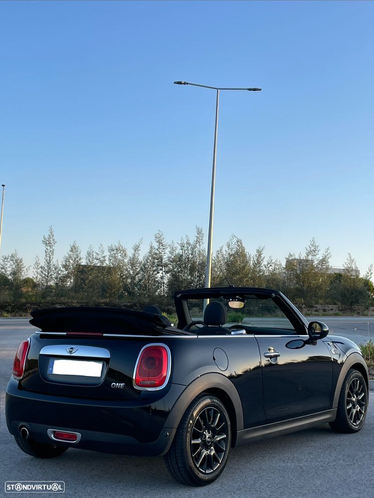 MINI Cabrio One - 2