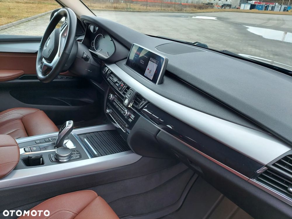 BMW X5 xDrive25d - 9