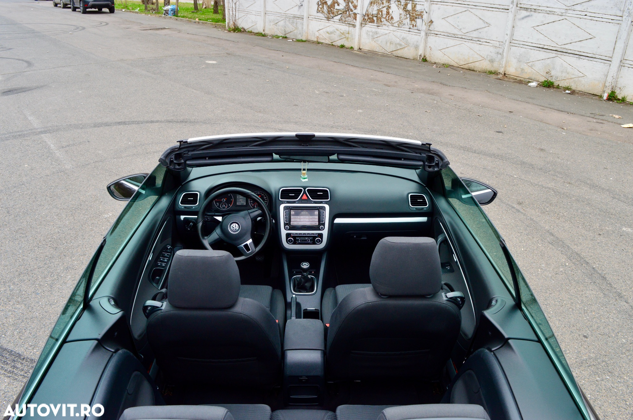 Volkswagen Eos 2.0 TDI DPF BlueMotion Technology Sport & Style - 17