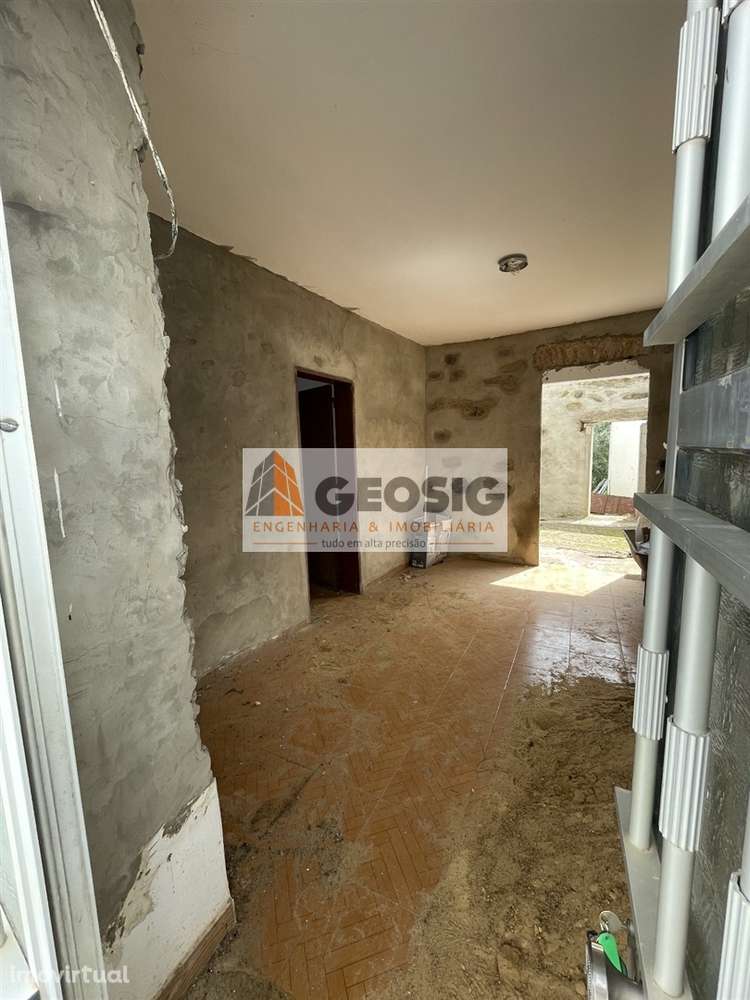 Moradia Geminada T2 Venda em Santa Clara-a-Nova e Gomes Aires,Almodôva - Grande imagem: 4/25