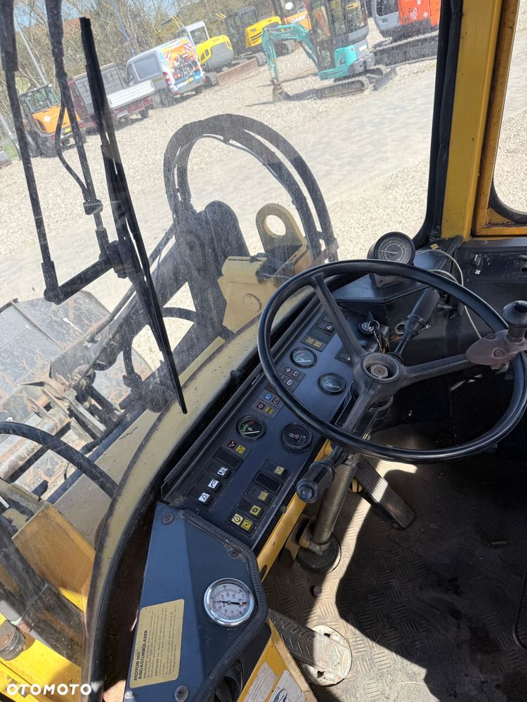 Volvo L70 BM - 15