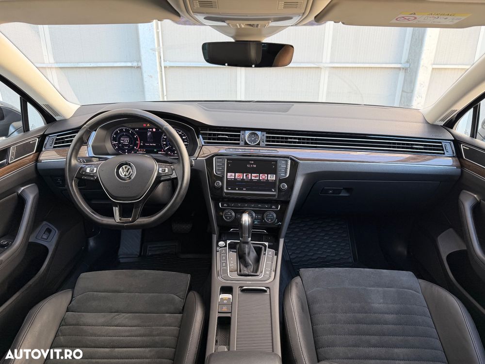 Volkswagen Passat 2.0 TSI DSG Highline - 10