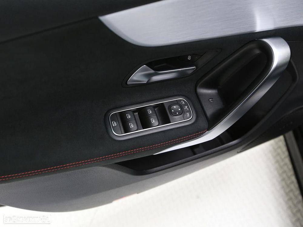 Mercedes-Benz A 45 AMG S 4Matic+ - 14