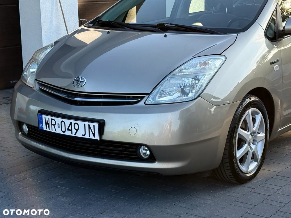 Toyota Prius 1.5 VVT-i Sol - 33
