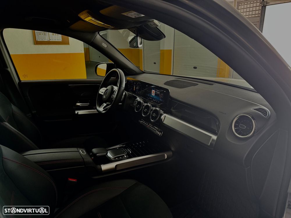 Mercedes-Benz GLB 200 d AMG Line - 3