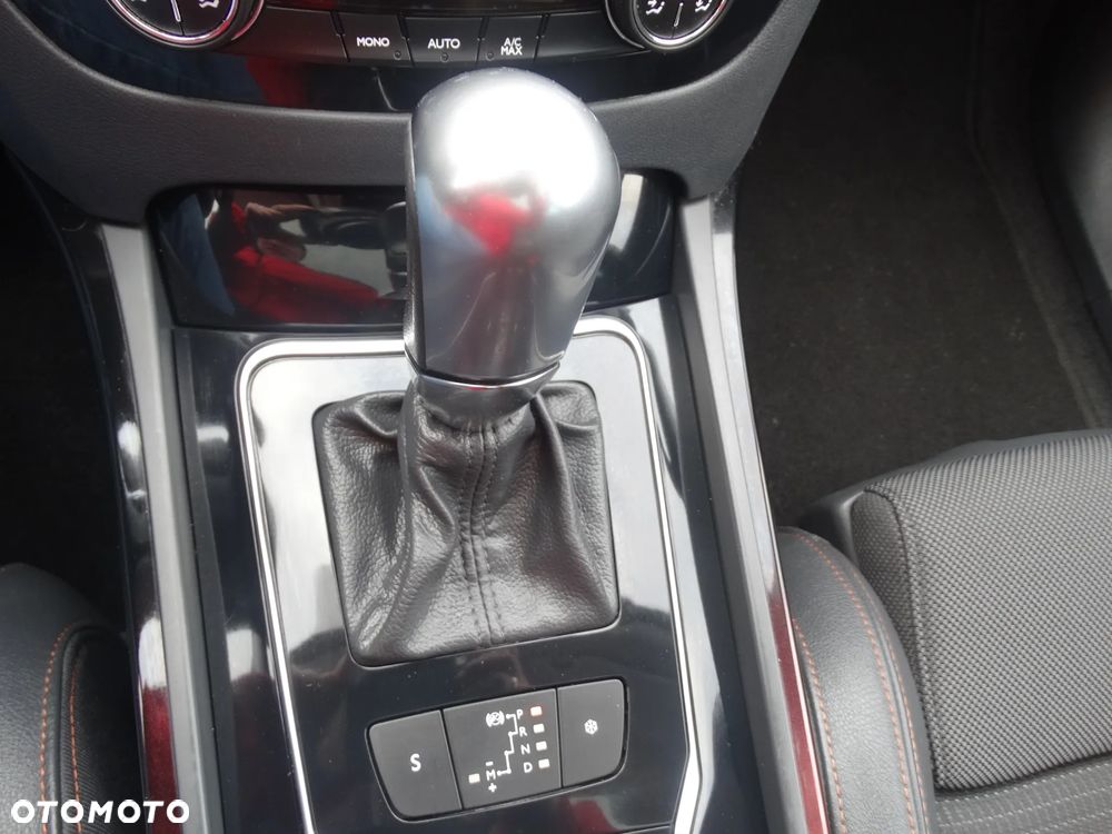 Peugeot 508 BlueHDi FAP 180 Automatik Stop&Start Allure - 16