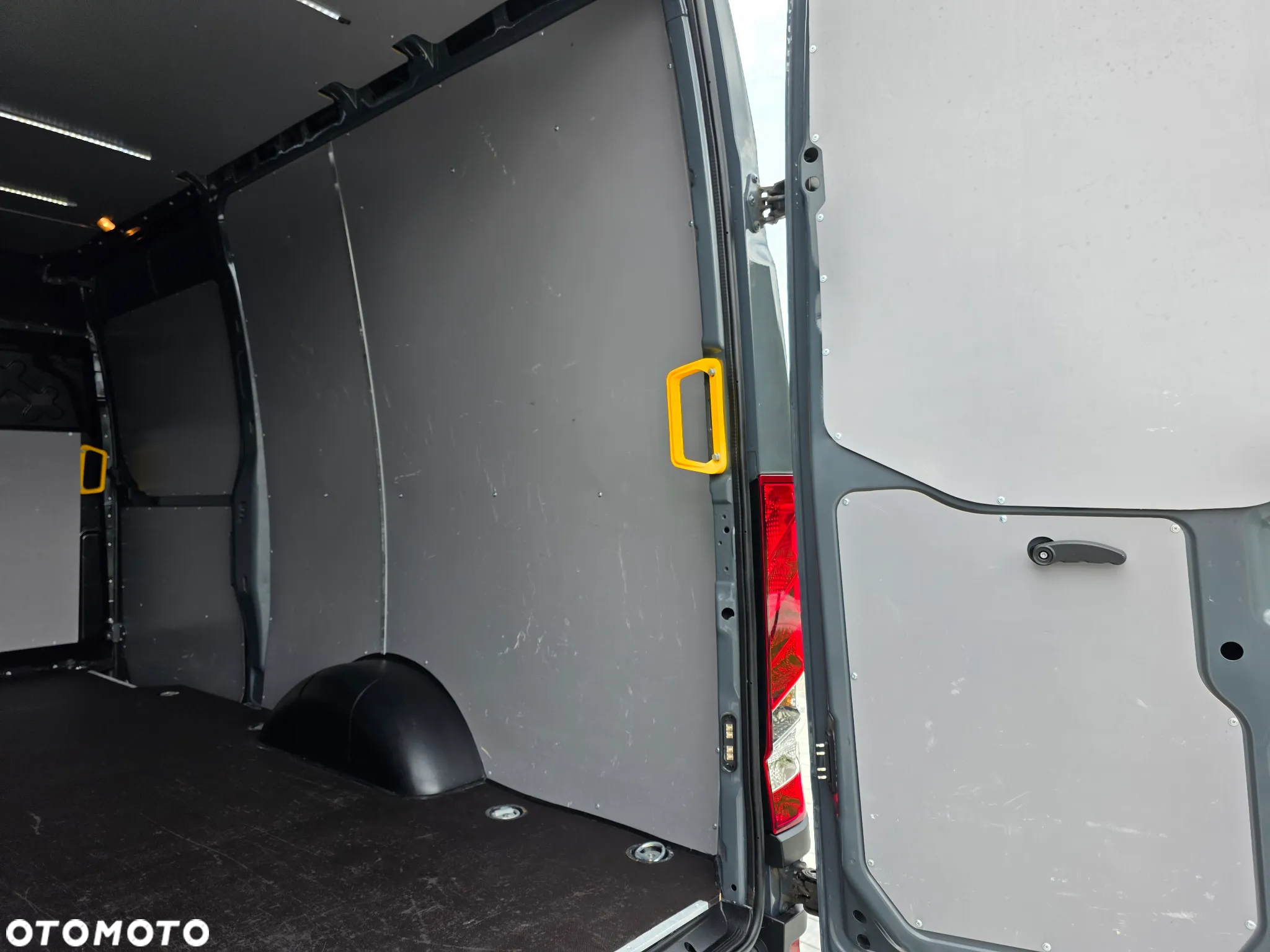 Iveco DAILY 35S16 L3H2 48tyś km SALON POLSKA FV23% LEDY KAMERA - 34